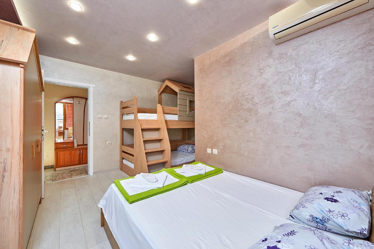 Apartment Knjaz Boris Pomorie Exterior photo